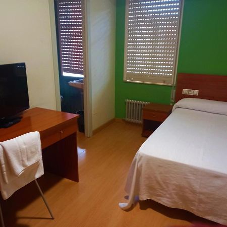Pension San Roque Lugo Exterior photo