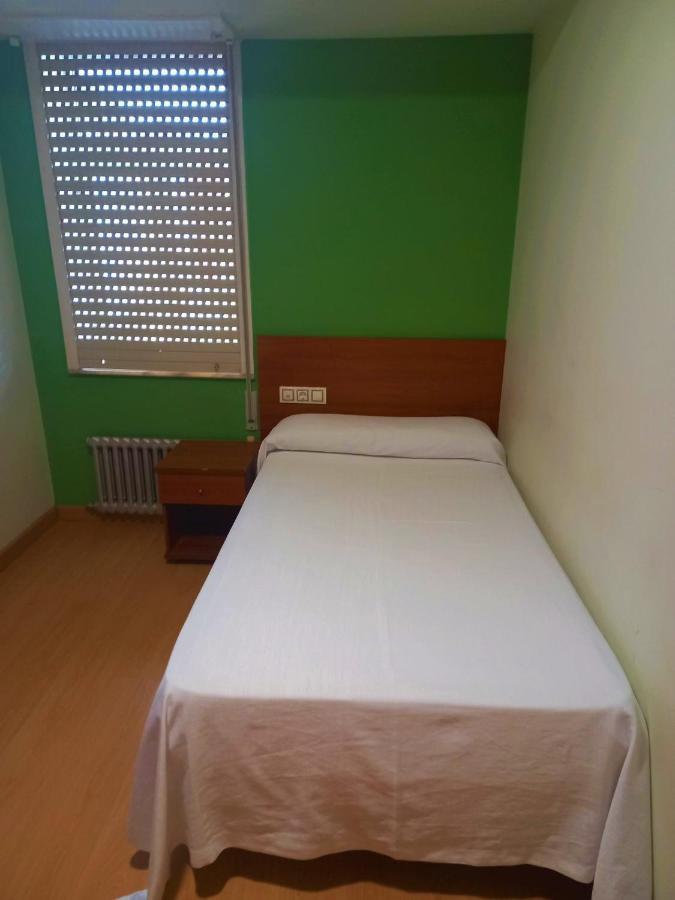 Pension San Roque Lugo Exterior photo