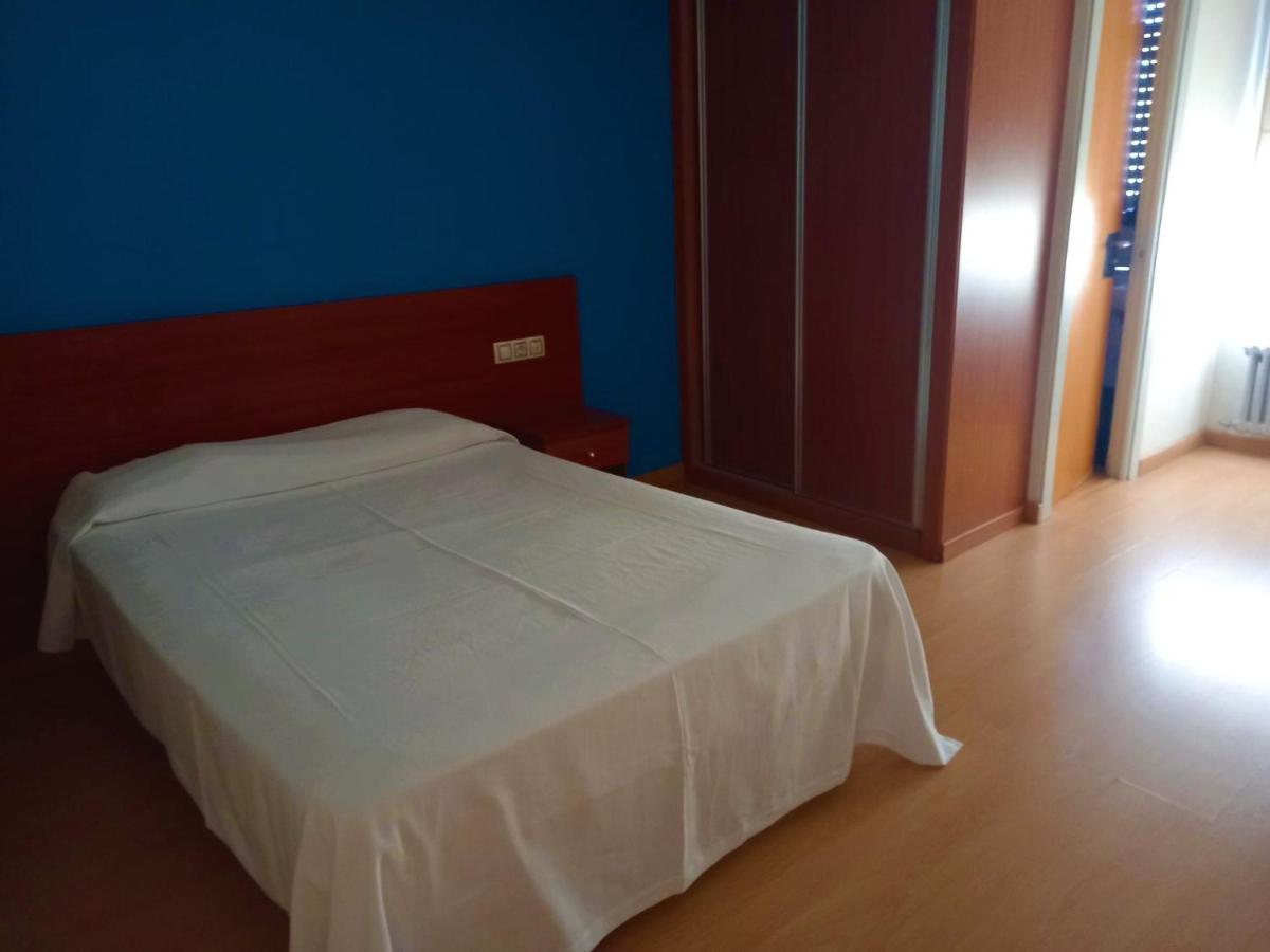 Pension San Roque Lugo Exterior photo