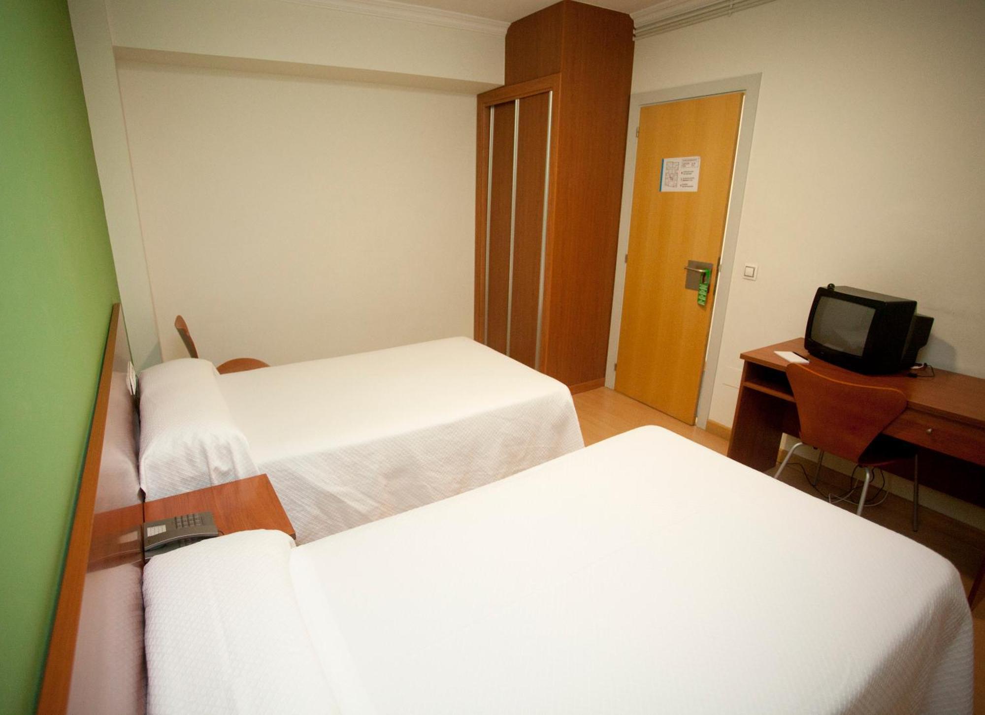 Pension San Roque Lugo Exterior photo